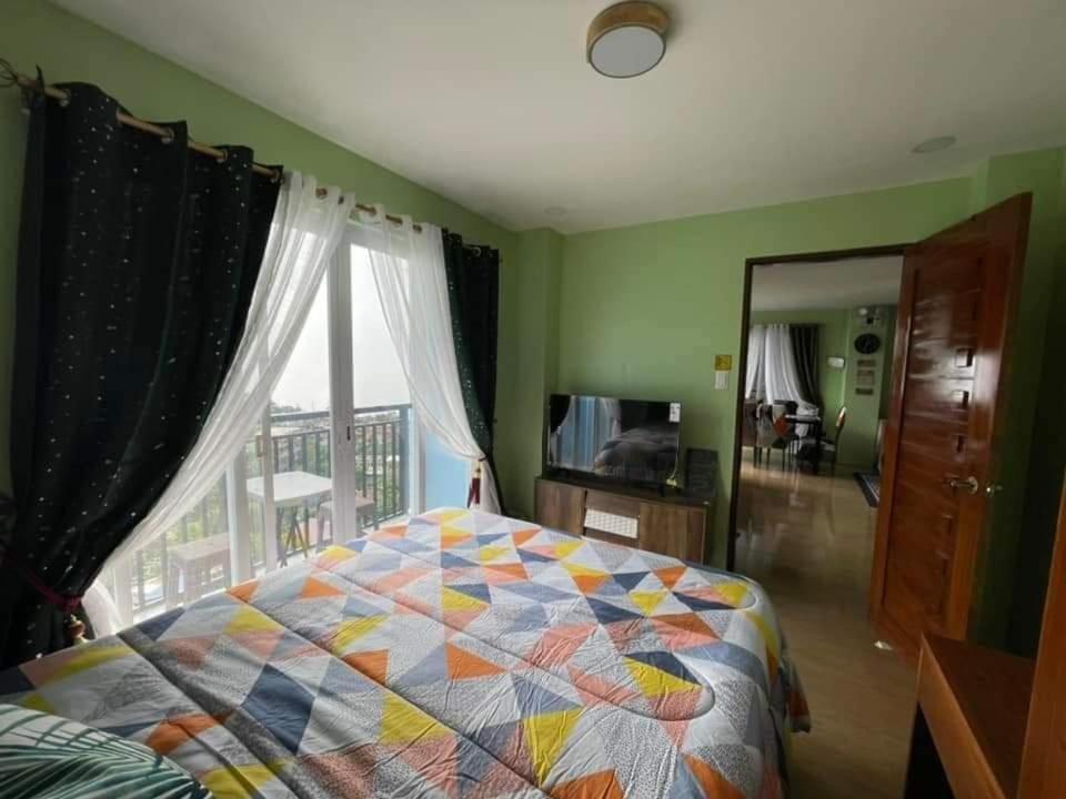 Mountain And Sunsetview Baguio Residences Baguio City Oda fotoğraf