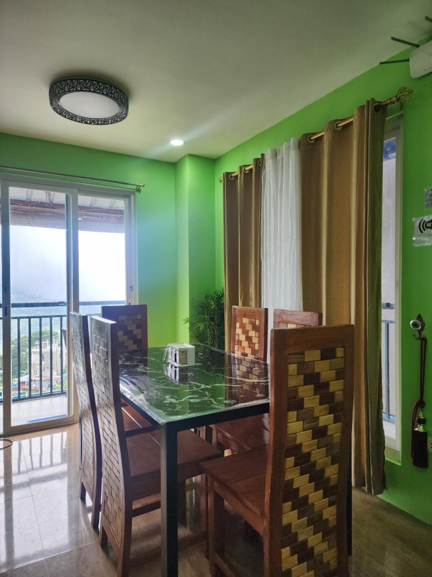 Mountain And Sunsetview Baguio Residences Baguio City Oda fotoğraf